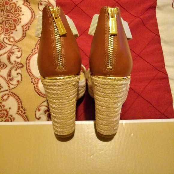 Michael Kors Prue Wedge Sandal - Picture 7 of 12